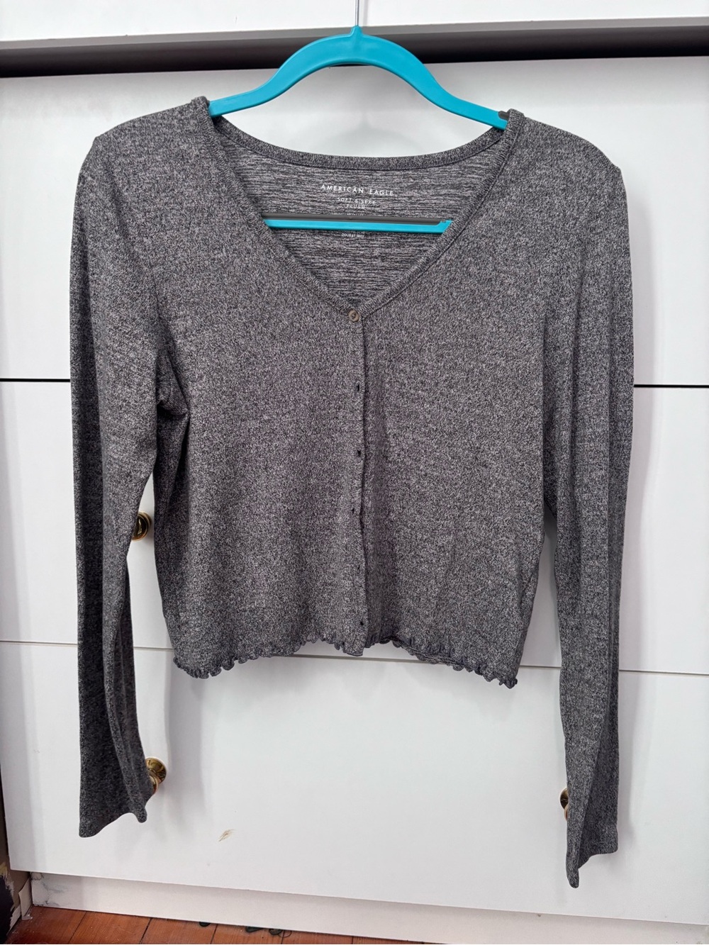 American Eagle Gray Ribbed V-Neck Cropped Cardigan